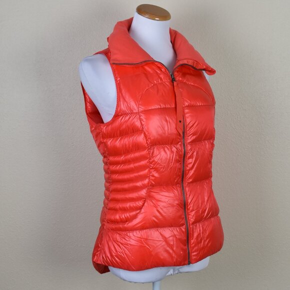 Lululemon Fluffin' Awesome Down Feather Puffer Vest 8 NEW - Picture 9 of 12